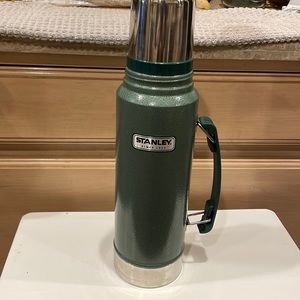 Stanley 1 quart thermos